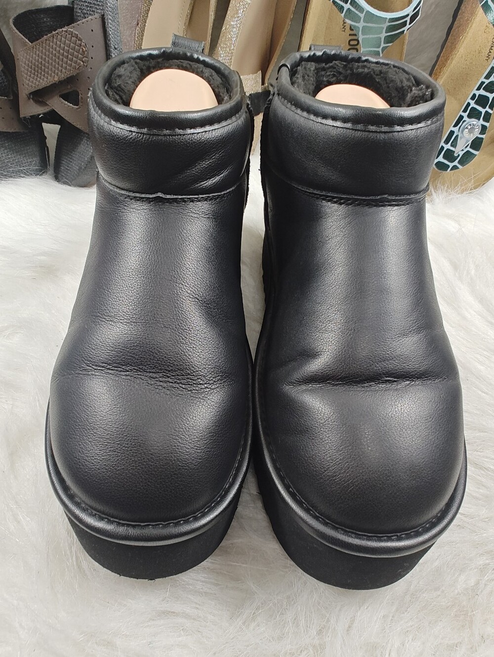 Project Cloud Black Leather Platform Cozy Ankle Boots – Women's Size 9M - Picture 2 of 12